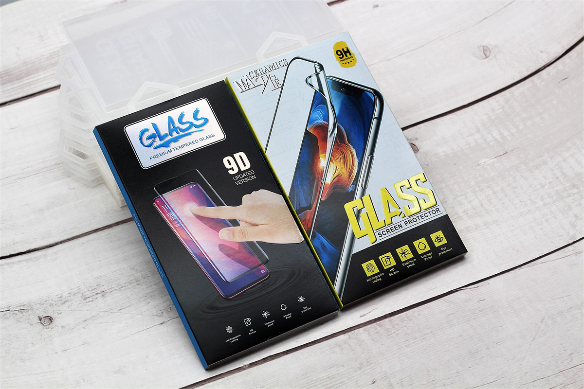 Universal Custom Size Screen Protector Retail Package