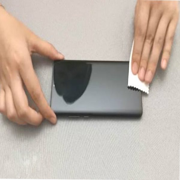 How to remove bubbles from the tempered glass screen?